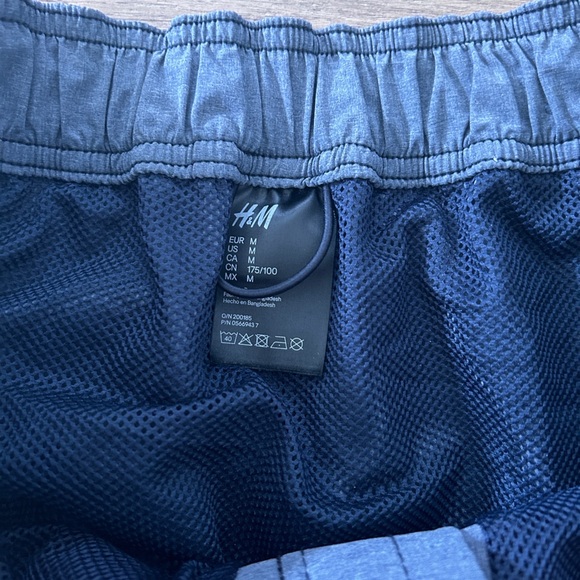H&M Men’s Swim Trunks- M - Picture 6 of 7